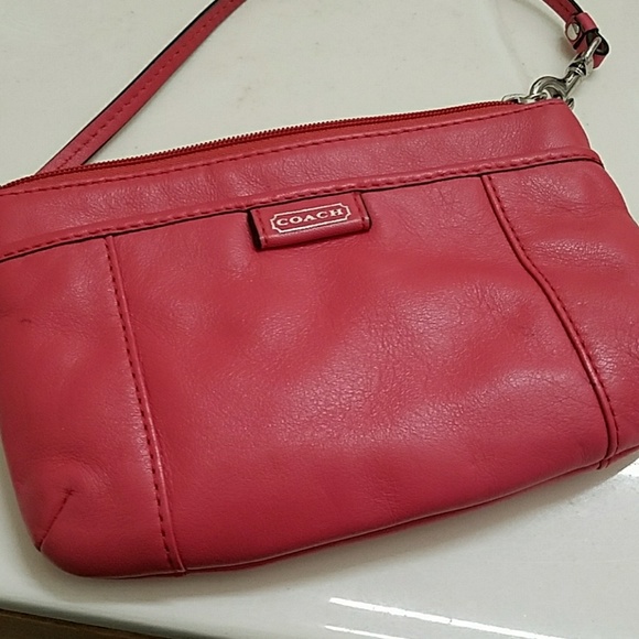 Coach wristlet - Picture 6 of 8